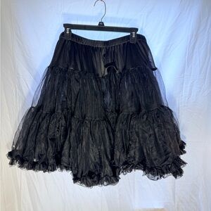 Unique Vintage Black Tulle Petticoat